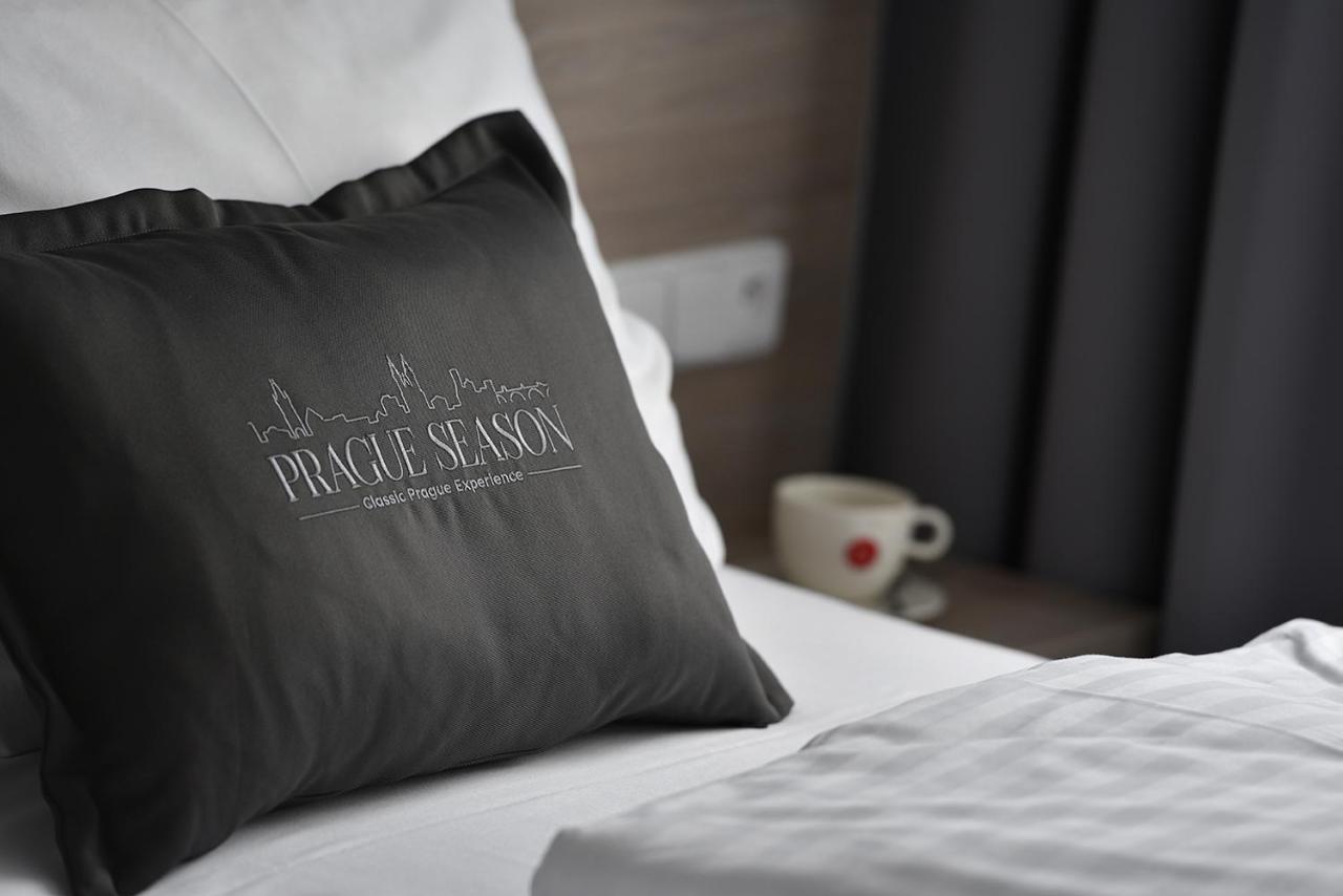 Prague Season Hotel Bagian luar foto